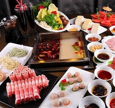 醉湘亲酱香老火锅 以匠心服务缔造美食体验